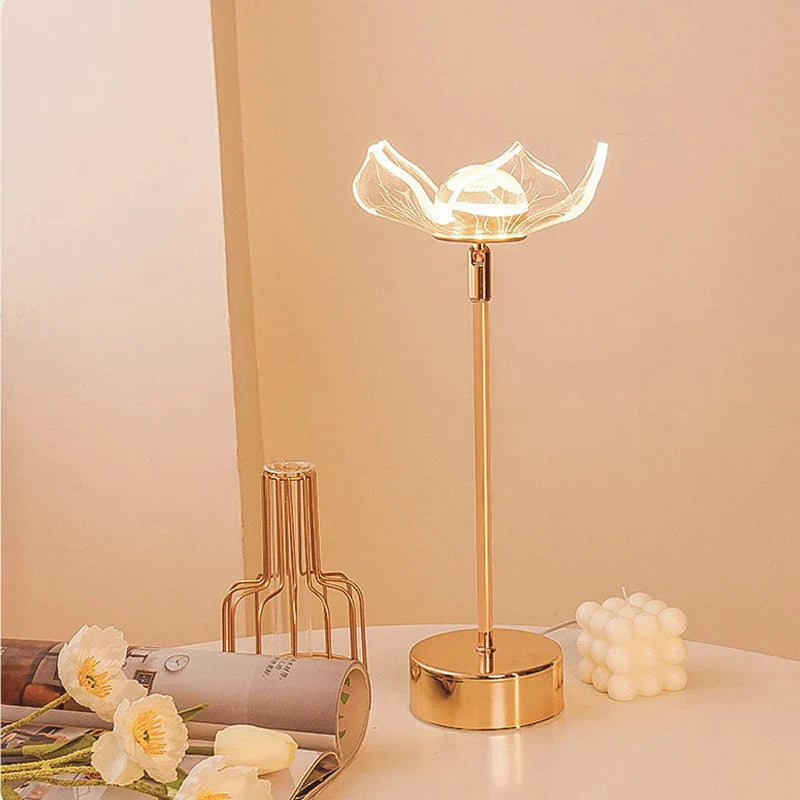 Retro Gold Acrylic Butterfly Desk Lamp